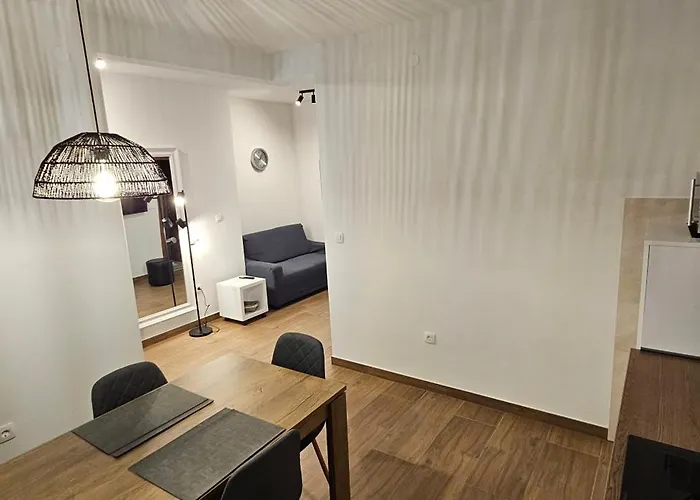 Huljic Penzion 3*