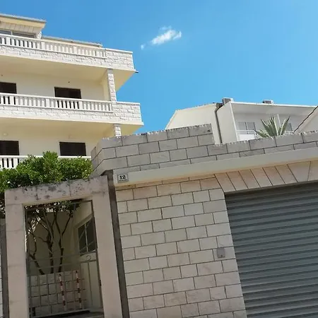 Huljic Konukevi Hvar Town