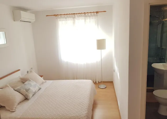 Huljic Casa de hóspedes 3*