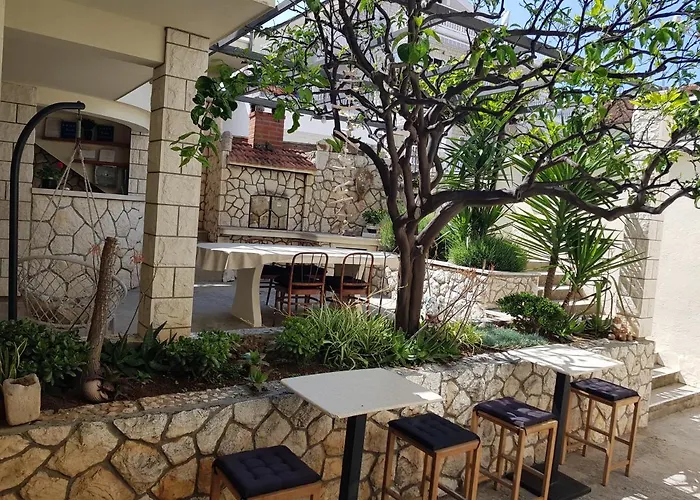 Huljic Casa de hóspedes 3*