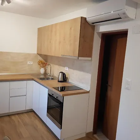 Casa de hóspedes Huljic 3*